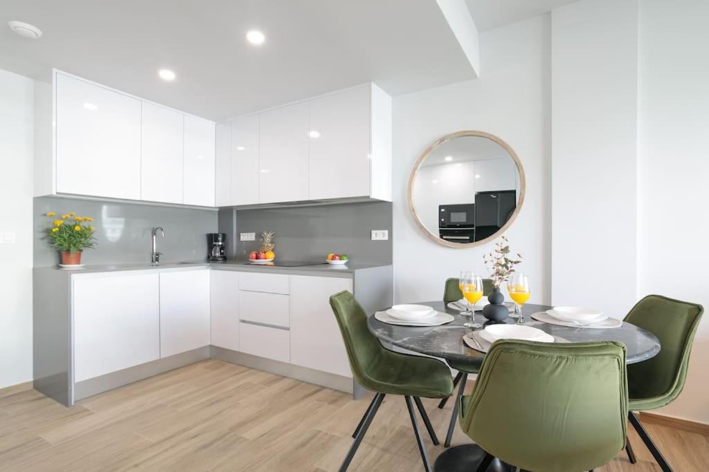 Arenales Terrace Refugee New Apartment With Pool And Gym Arenales del Sol Εξωτερικό φωτογραφία