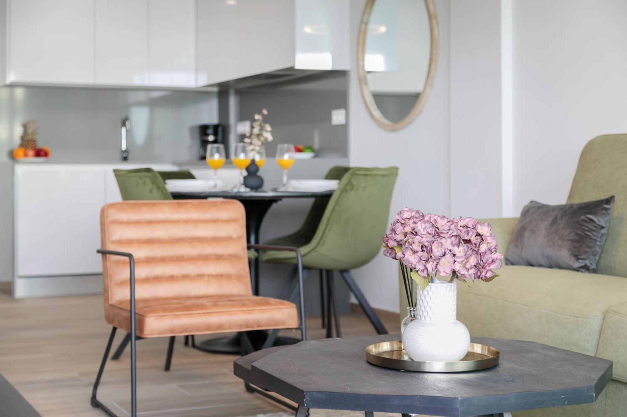 Arenales Terrace Refugee New Apartment With Pool And Gym Arenales del Sol Εξωτερικό φωτογραφία